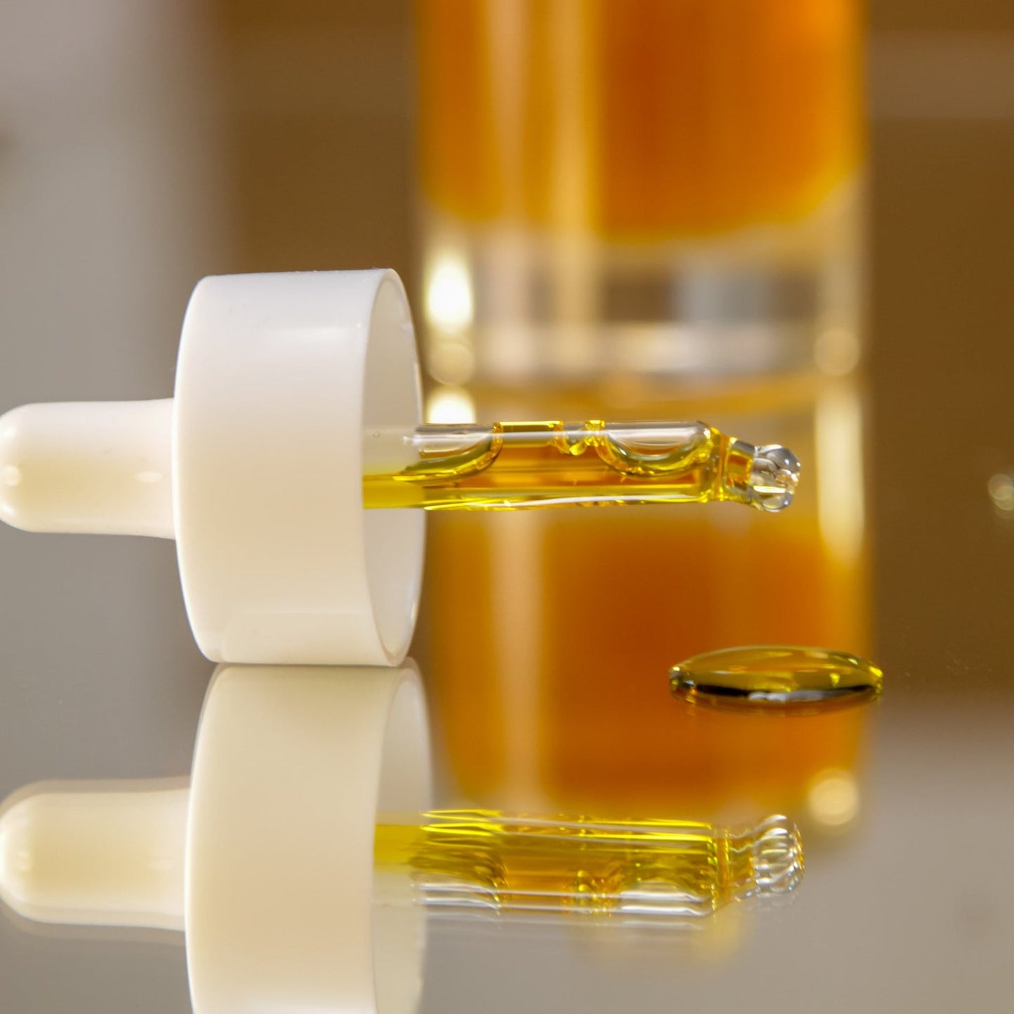 Brightening Antioxidant Face Oil Serum REVIVE, 30 ml